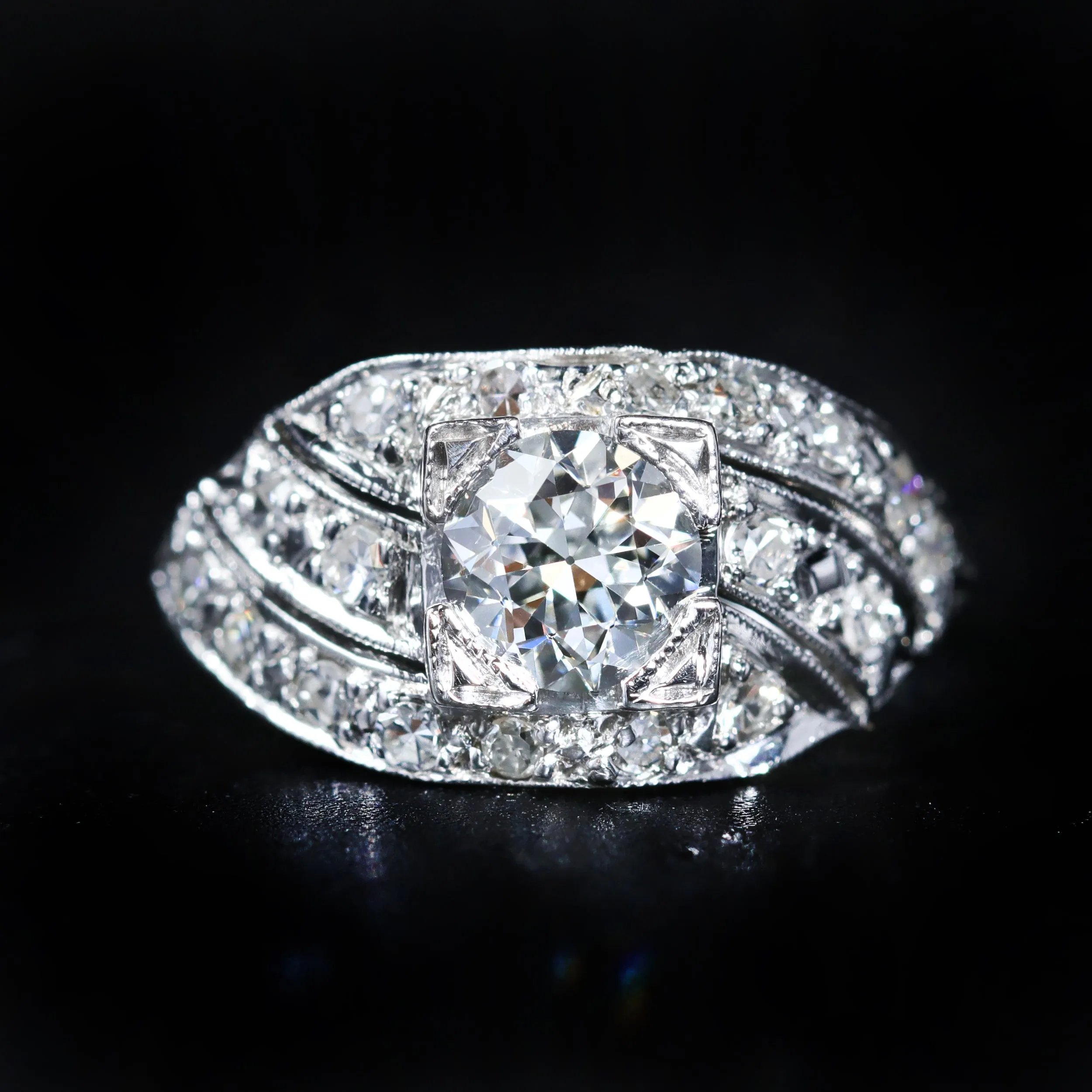 Art Deco Platinum 0.88 Carat Old European Cut Diamond Ring