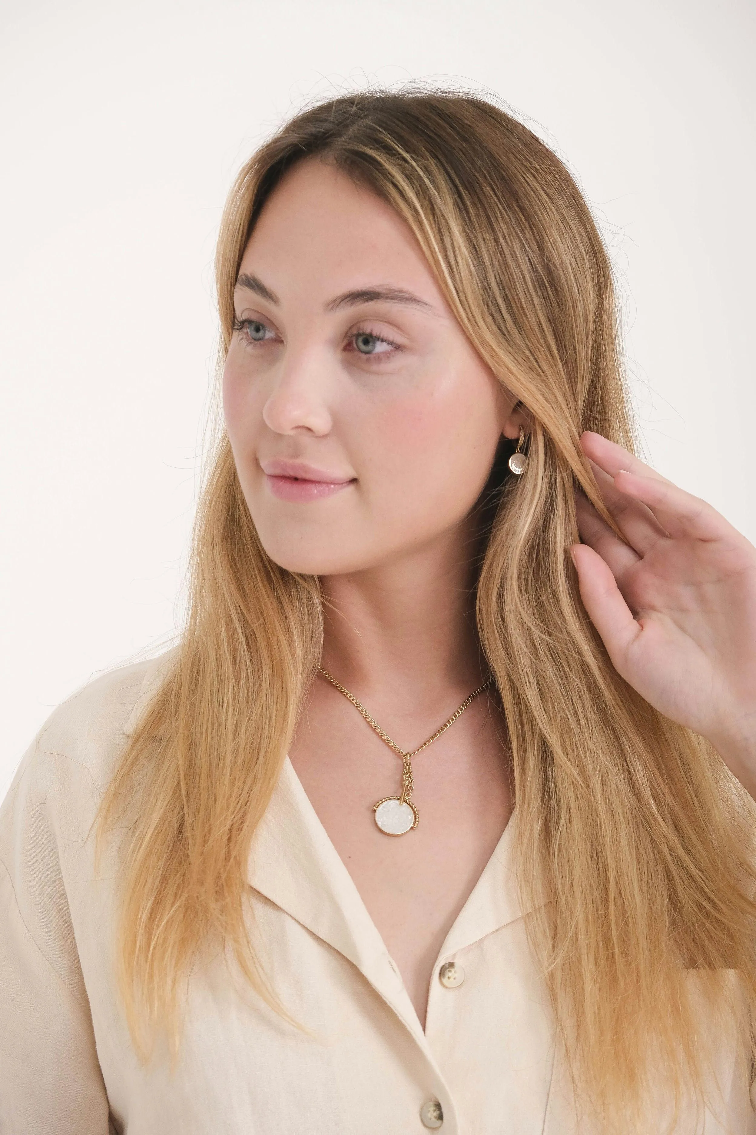 Tbar Gemstone Necklace