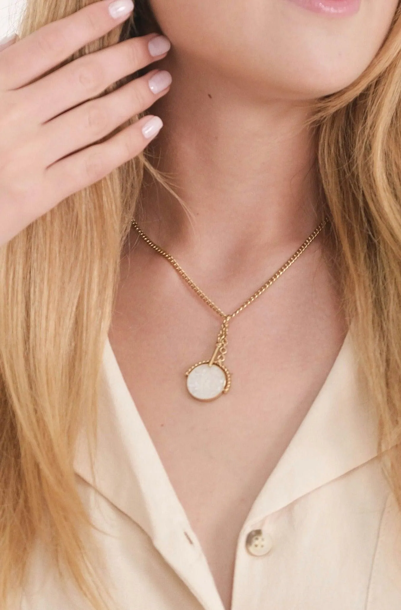 Tbar Gemstone Necklace