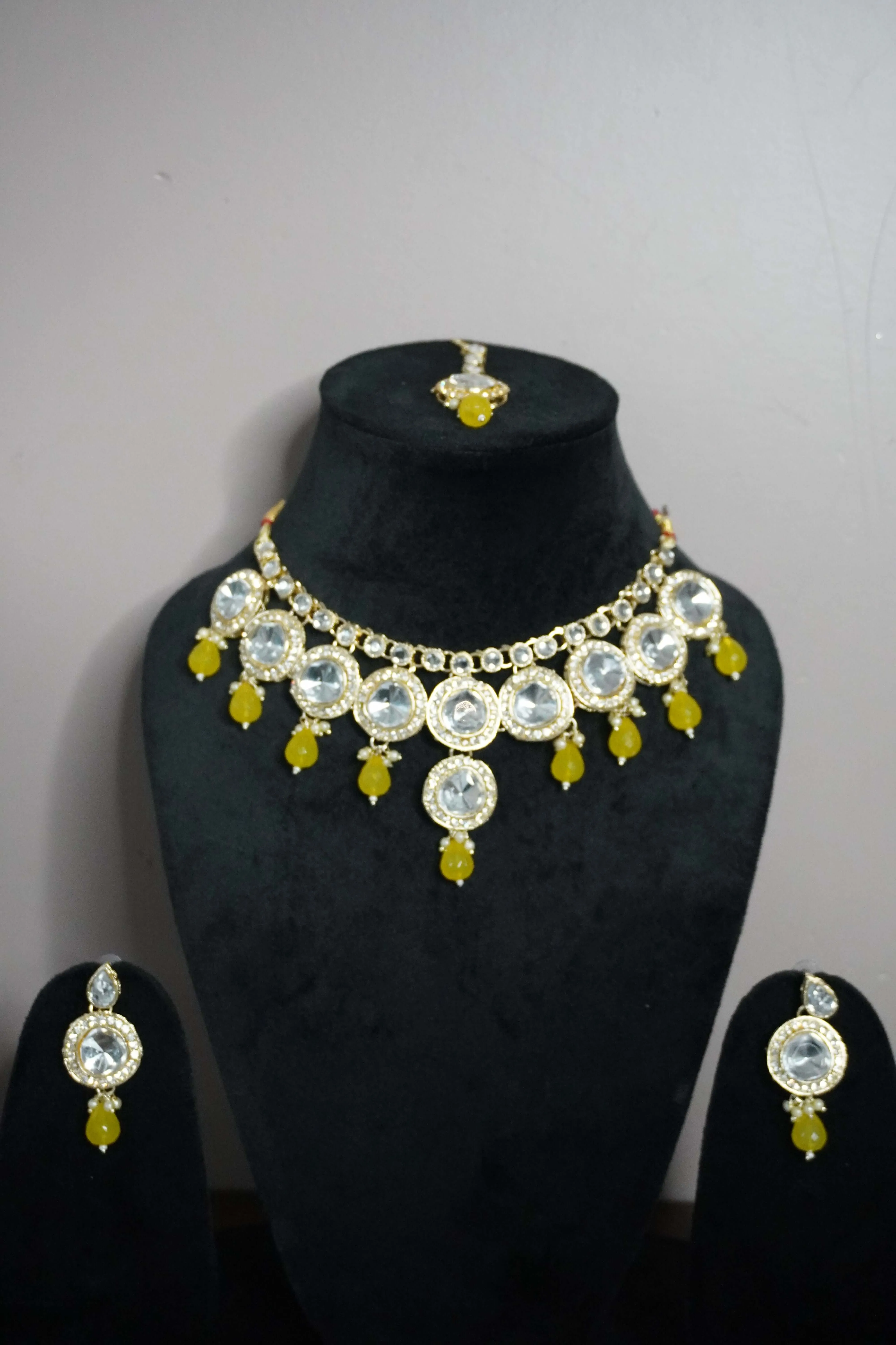 Yellow Colour Kundan Necklace with Earring & Maang Tikka