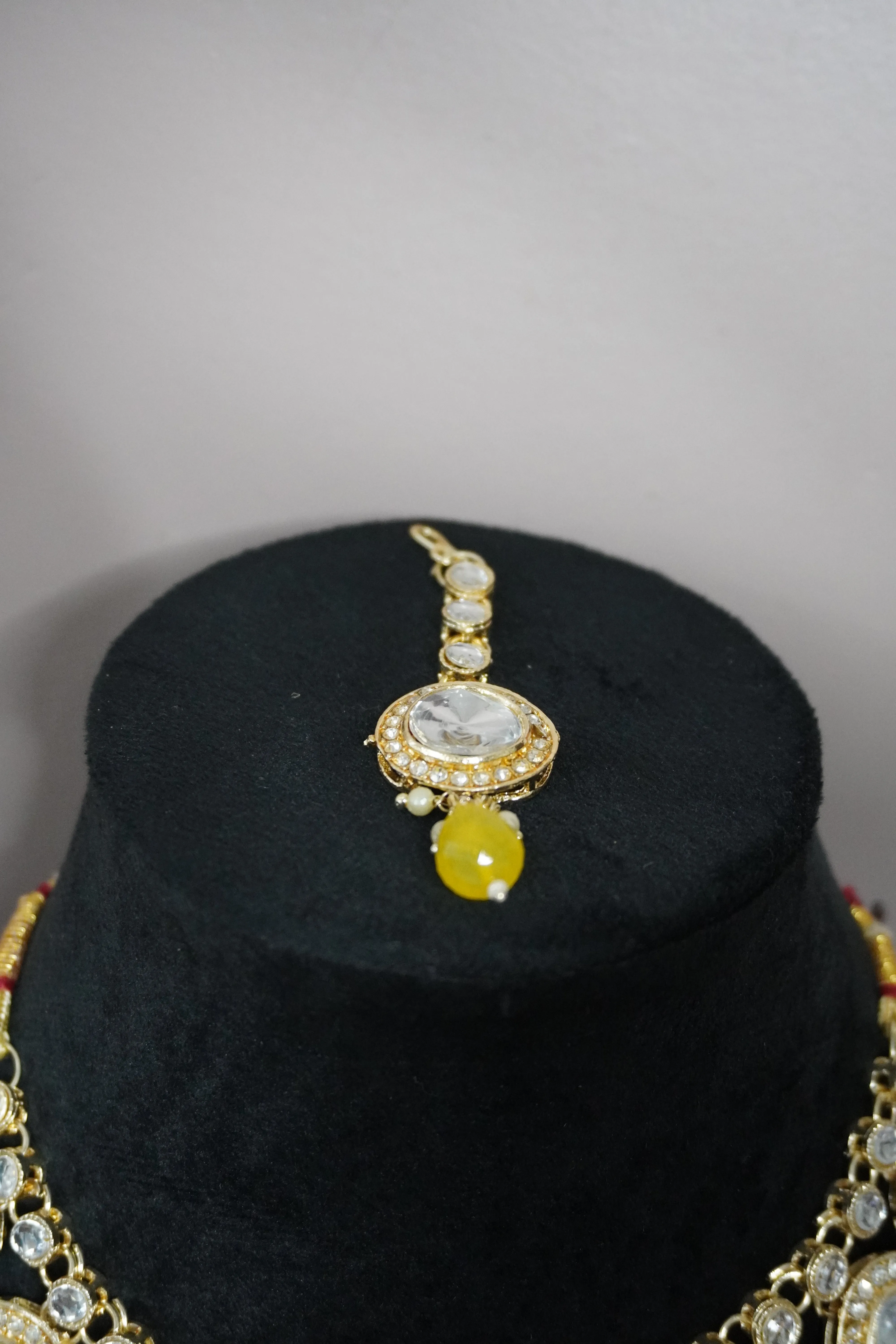 Yellow Colour Kundan Necklace with Earring & Maang Tikka